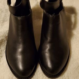 Kelsi Dagger Kadeeja booties